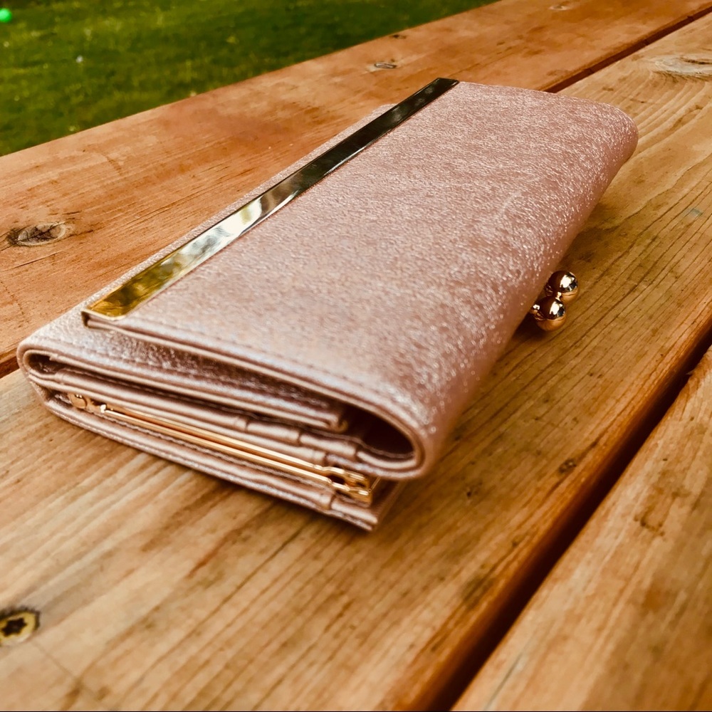 Rose Gold / Tri-Fold Wallet + Kisslock Coin Purse